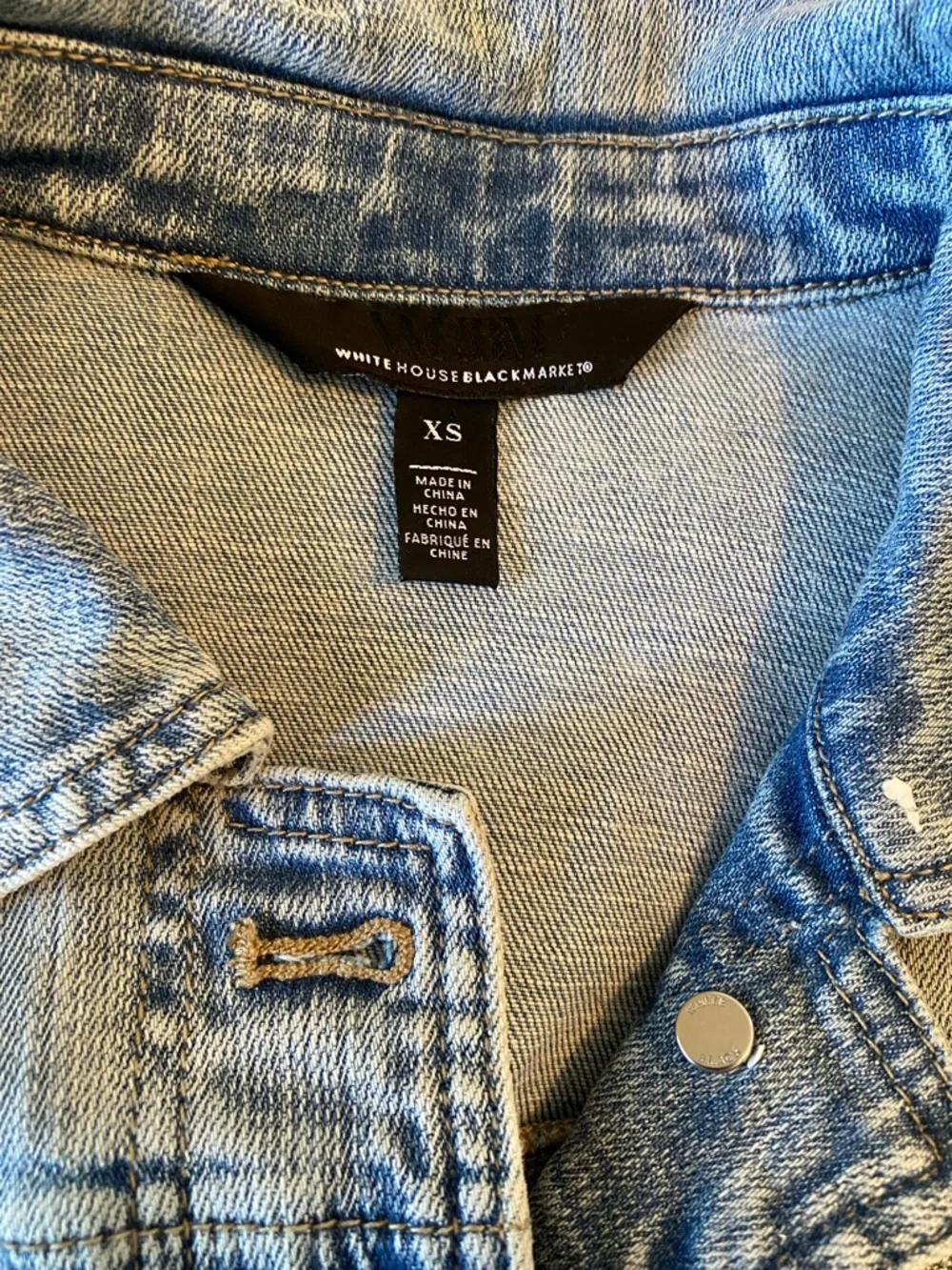 White House Black Market Embroidered Denim Jacket XS Belted Floral Detail - Picture 5 of 13